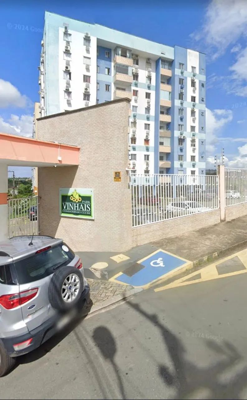 Apartamento Três Quartos 