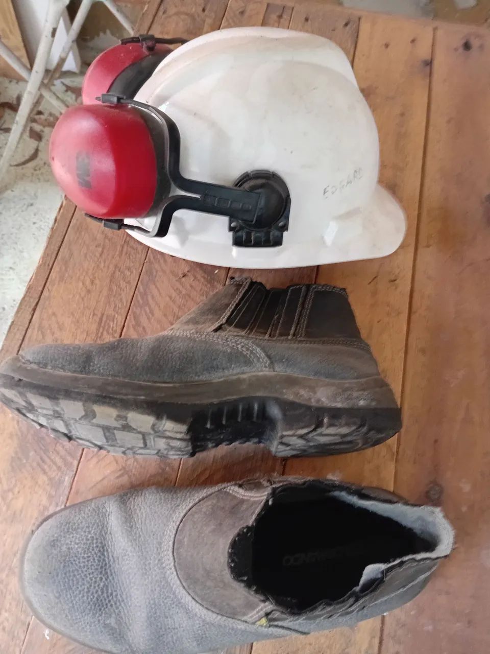 Capacete e botina - Foto 4