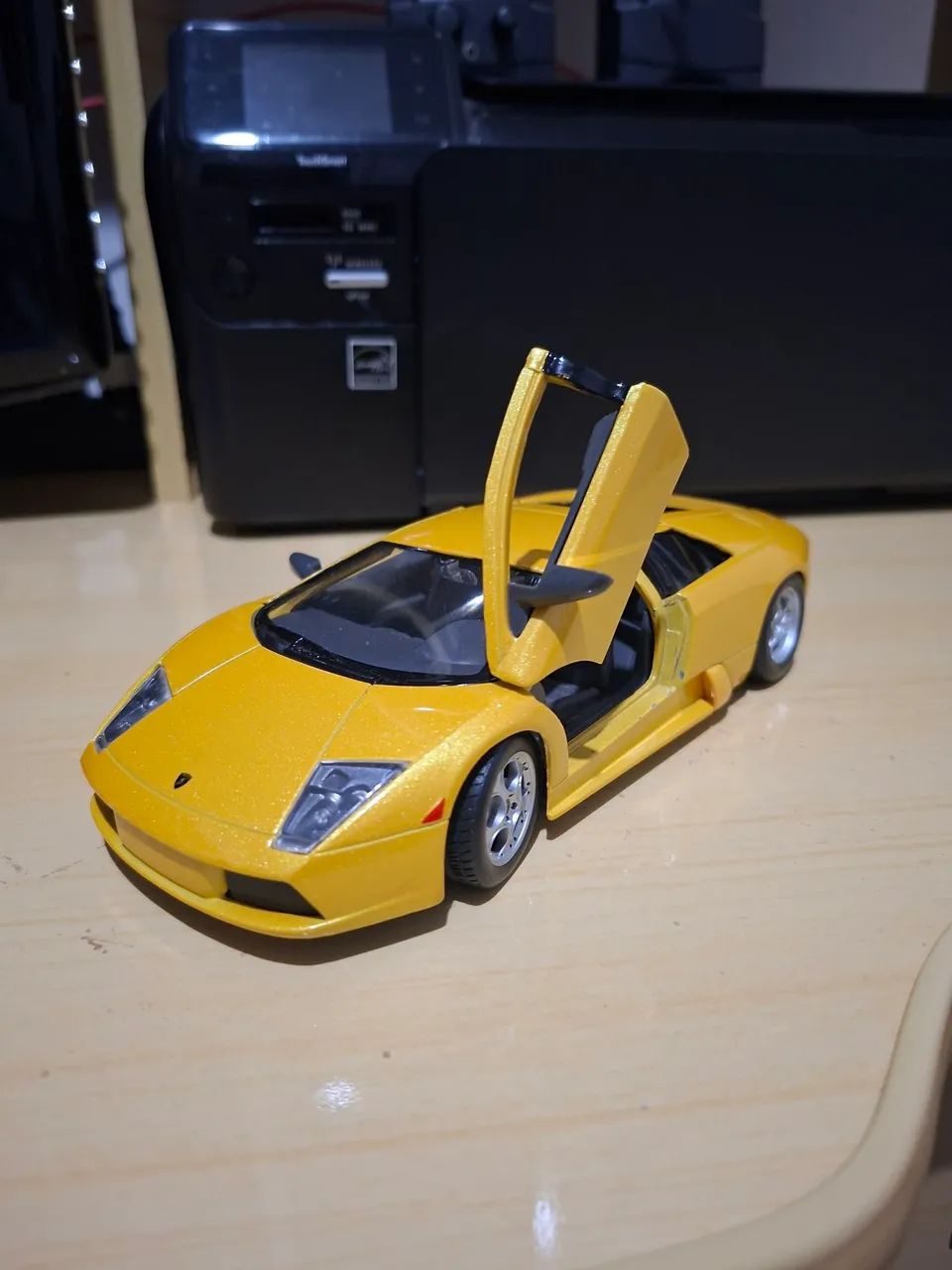Lamborghini Murcielago Maisto - Foto 3