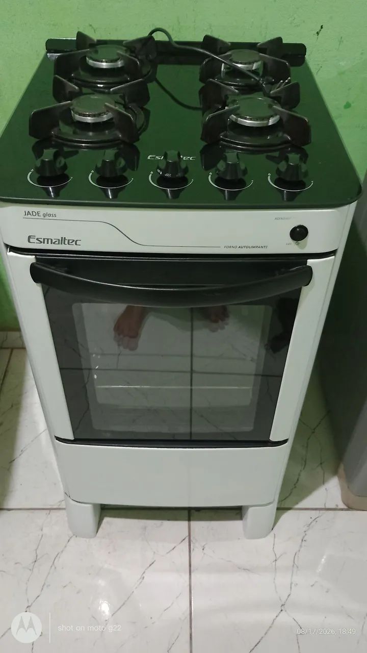 Fogão Esmaltec 4 bocas e forno Elétrico funcionando perfeitamente FAÇO ENTREGA 