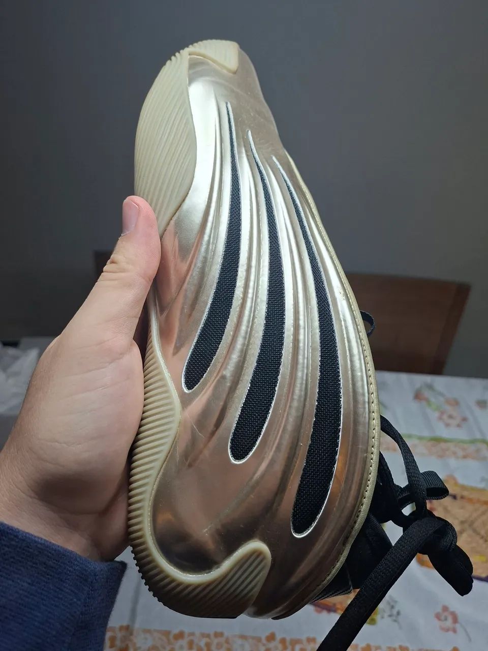 Tênis adidas harden 9