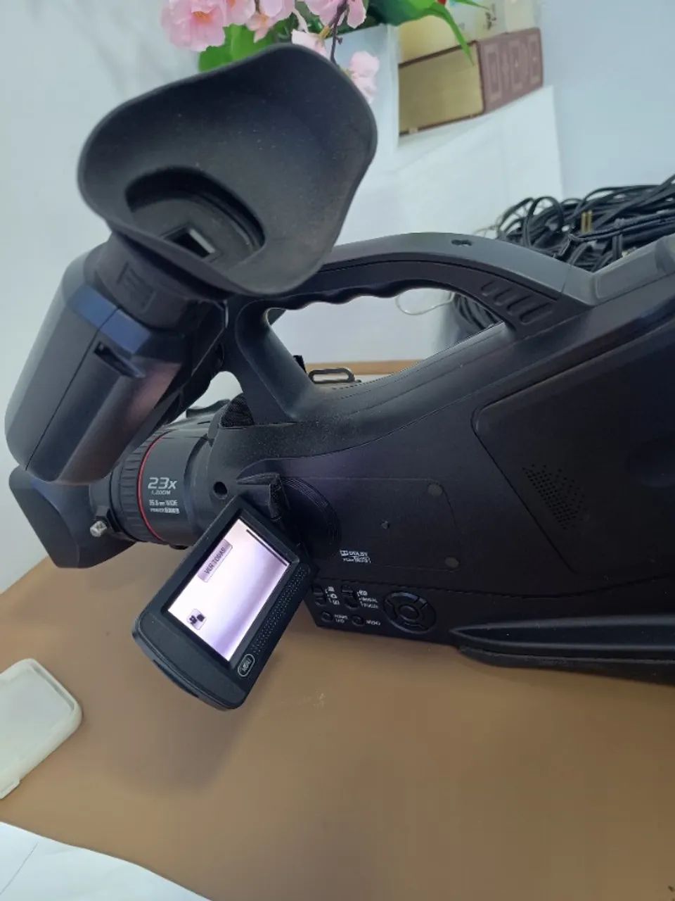 Tripé Panasonic Full HD - Foto 3