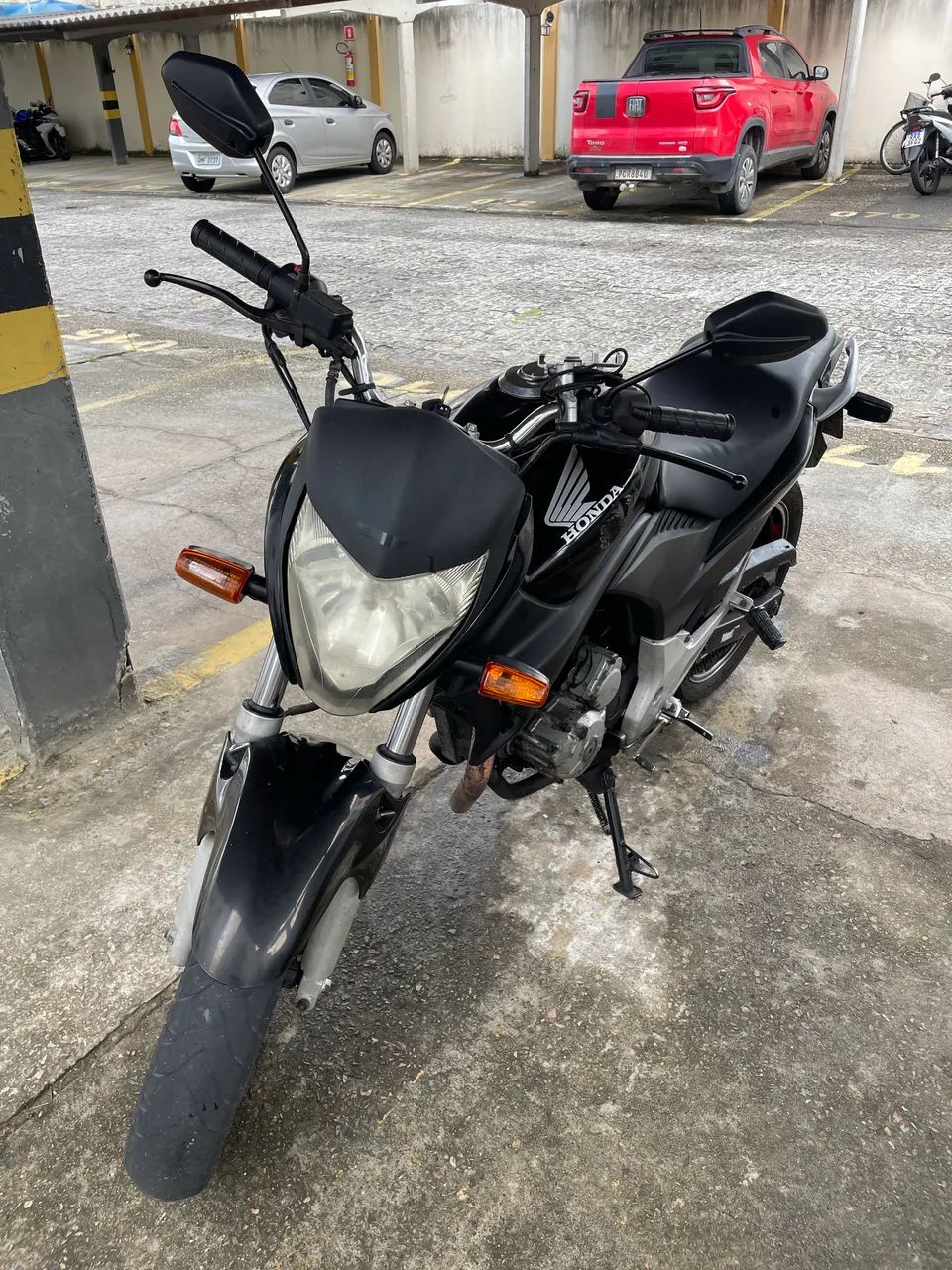 CB 300R 2010 - Foto 2
