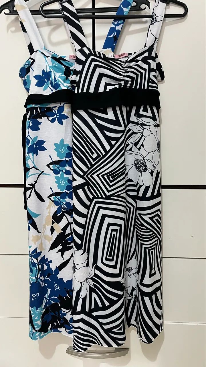 4 Vestidos estampados - TAM M  - Foto 5