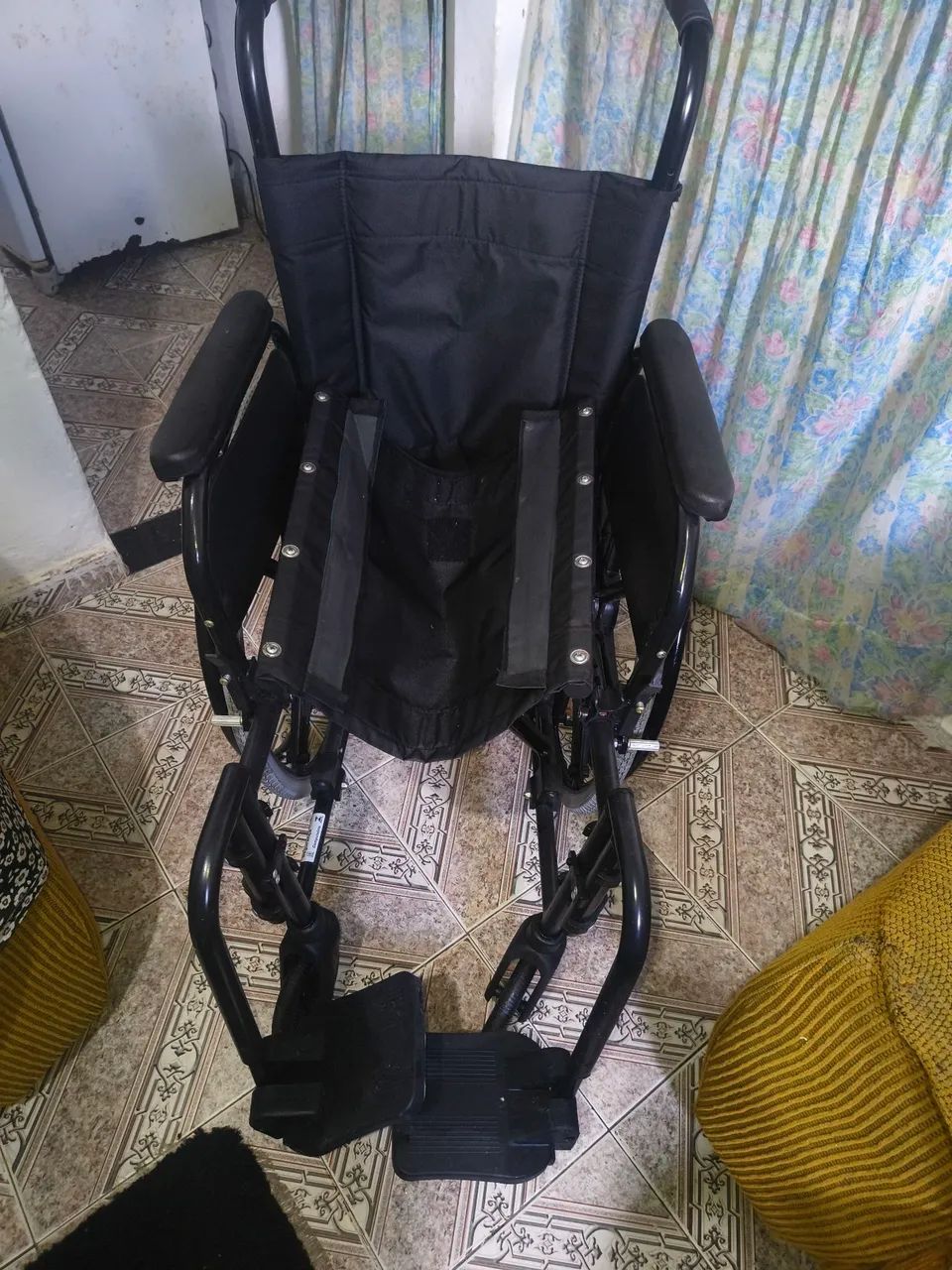 Cadeira de rodas  - Foto 2