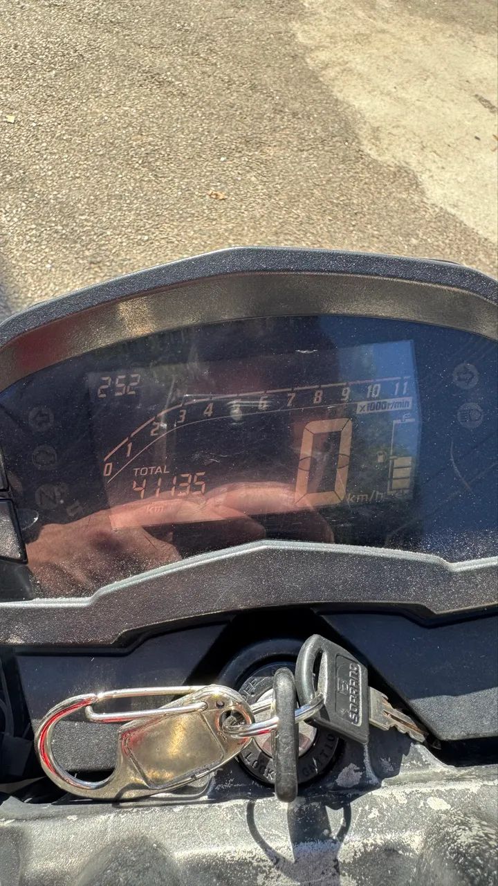 Cb 250 Twister 2020 - Foto 4