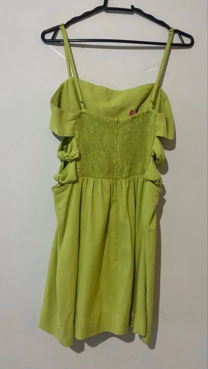 Vestido curto Farm verde com nó - Foto 3