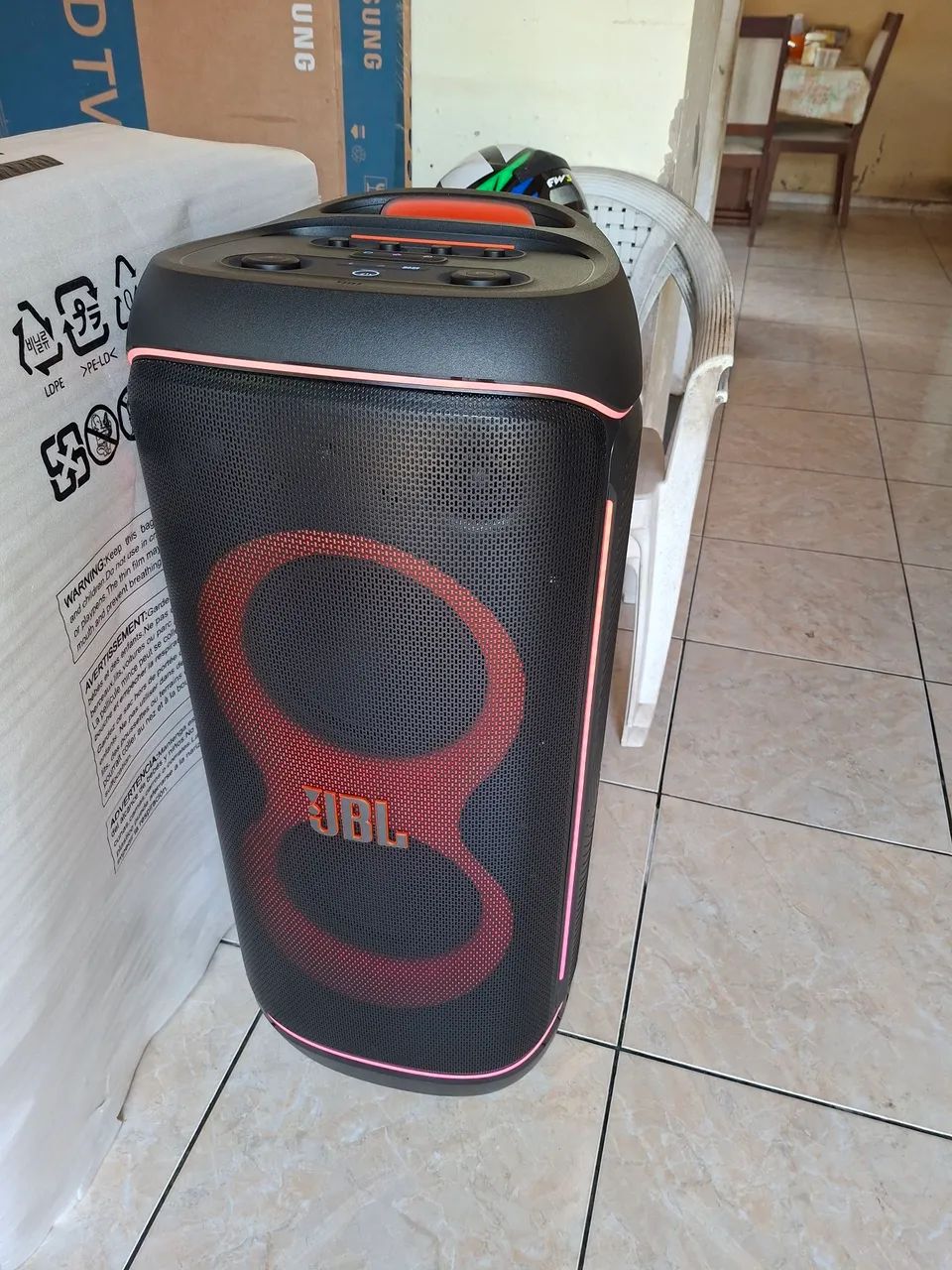 Vendo JBL PARTYBOX 720!