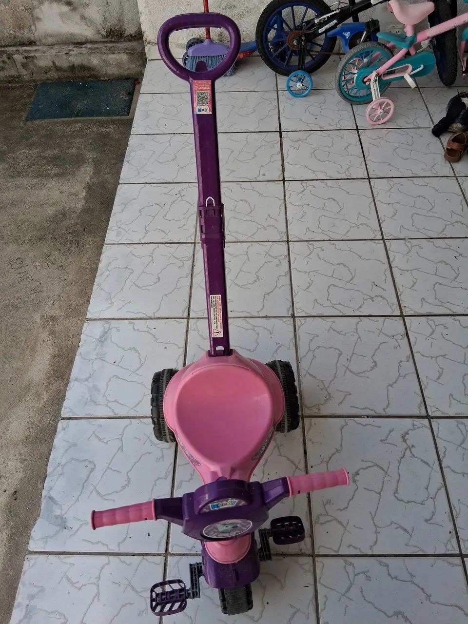 Velocípede rosa - Foto 2