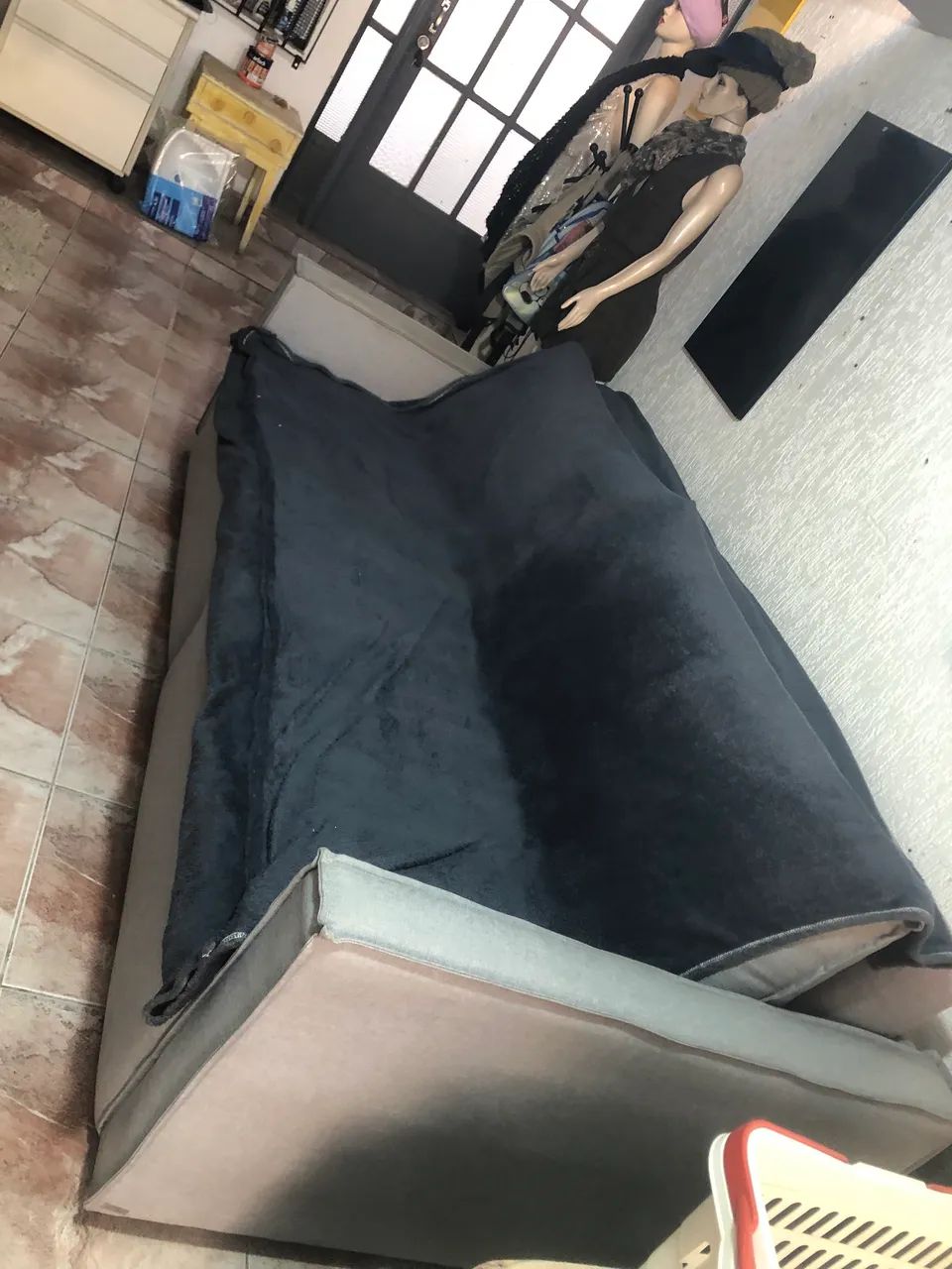 Sofa Retratil 1,80m Cinza 2 Lugares Tecido Linho - Usado - Foto 4