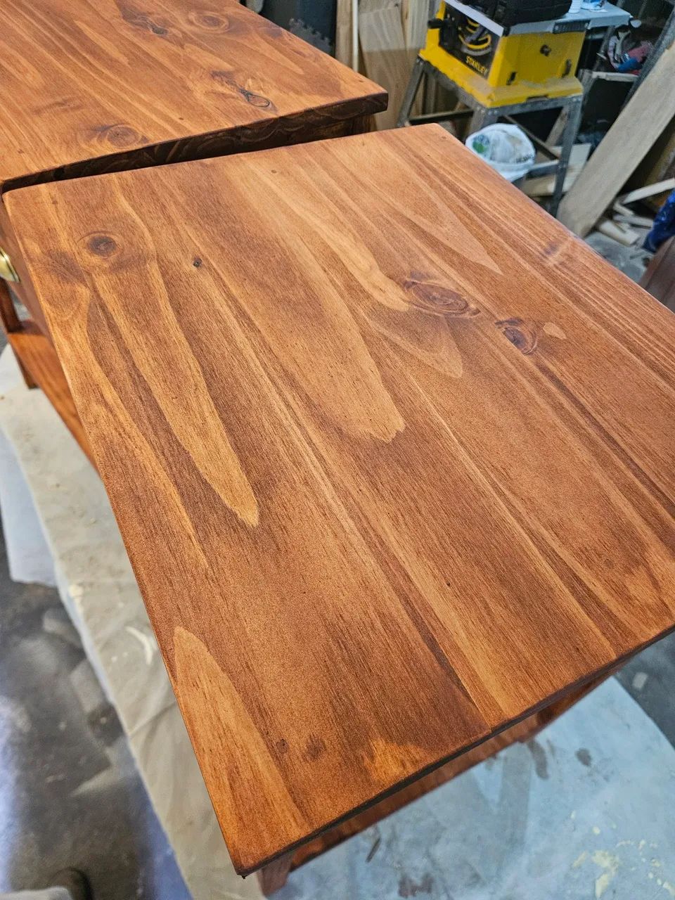 Novos - Criado mudo/Mesa de cabeceiras - Foto 2