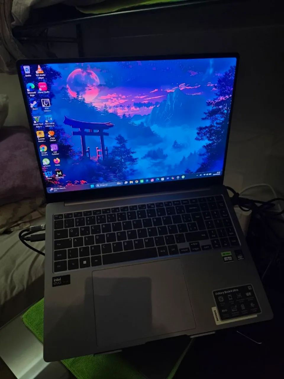 Samsung Galaxy book 4 Ultra 9 4070 - Foto 3