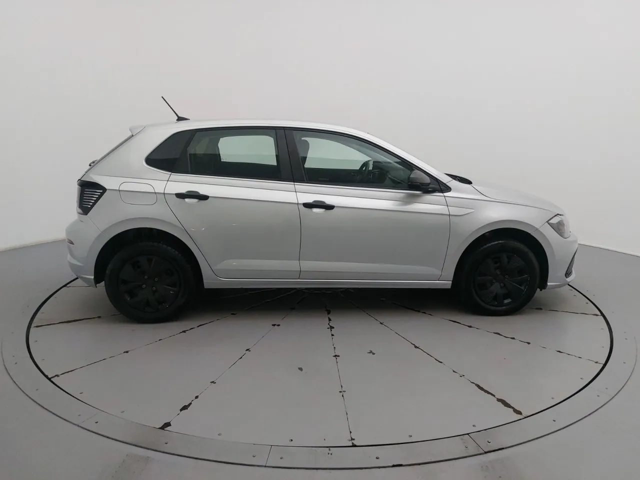 Volkswagen Polo Track 1.0 Flex 12V 5p, foto 6 de 18
