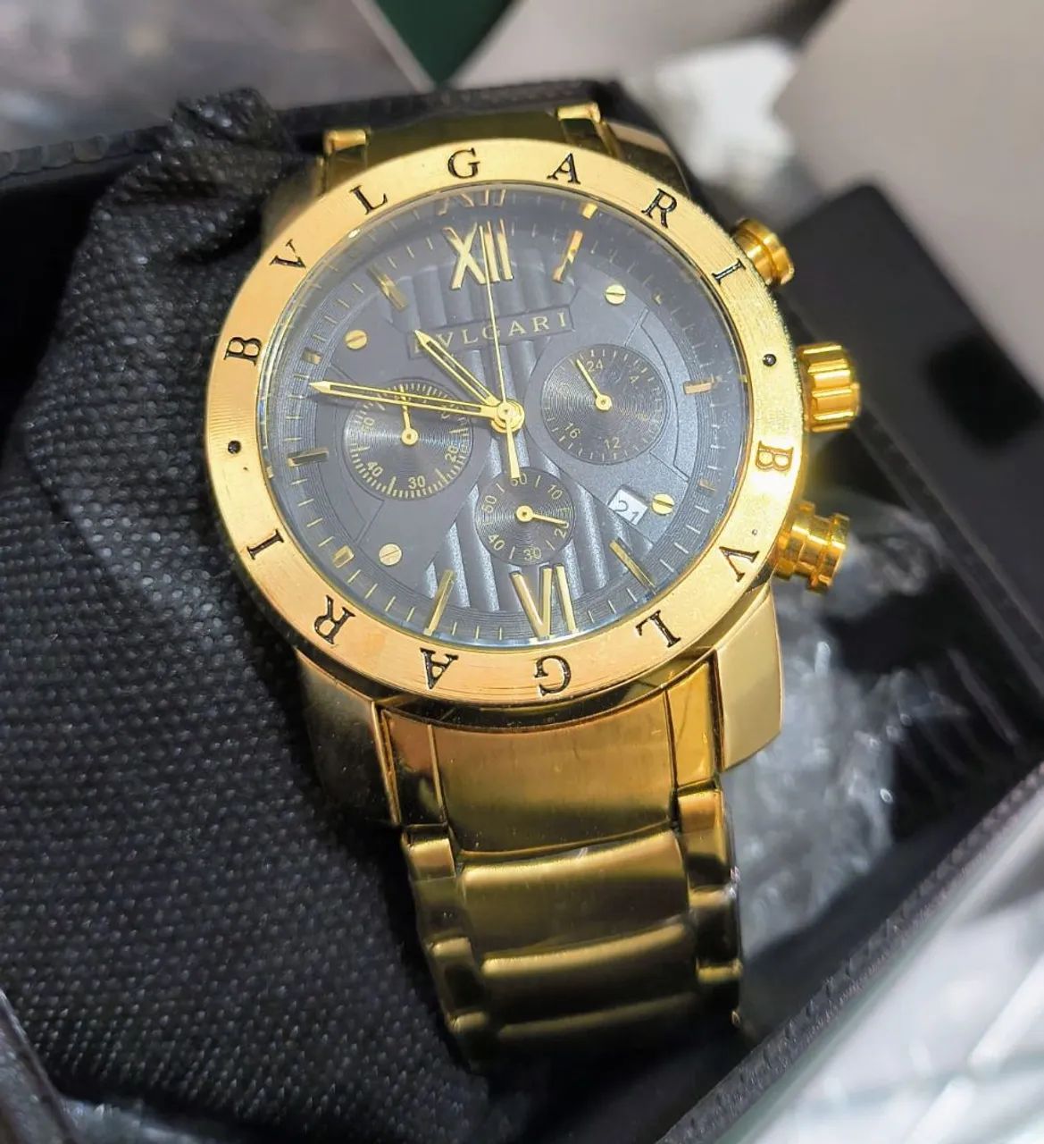 Relógio em aço inoxidável 18k