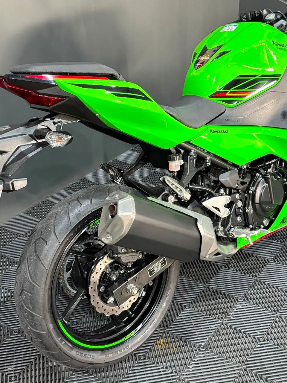 Ninja 400 2024 - 1515500140 | OLX