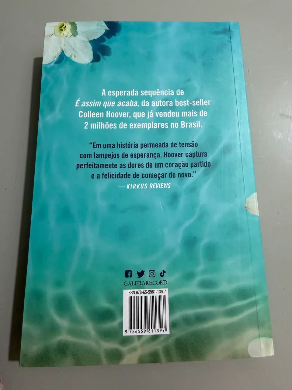 Livros - Colleen Hoover - Foto 4