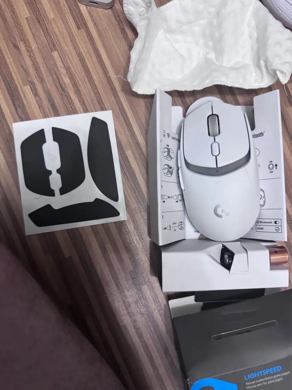 Mouse Gamer Sem Fio Logitech G309 Lightspeed Branco - Caixa Original! - Foto 3