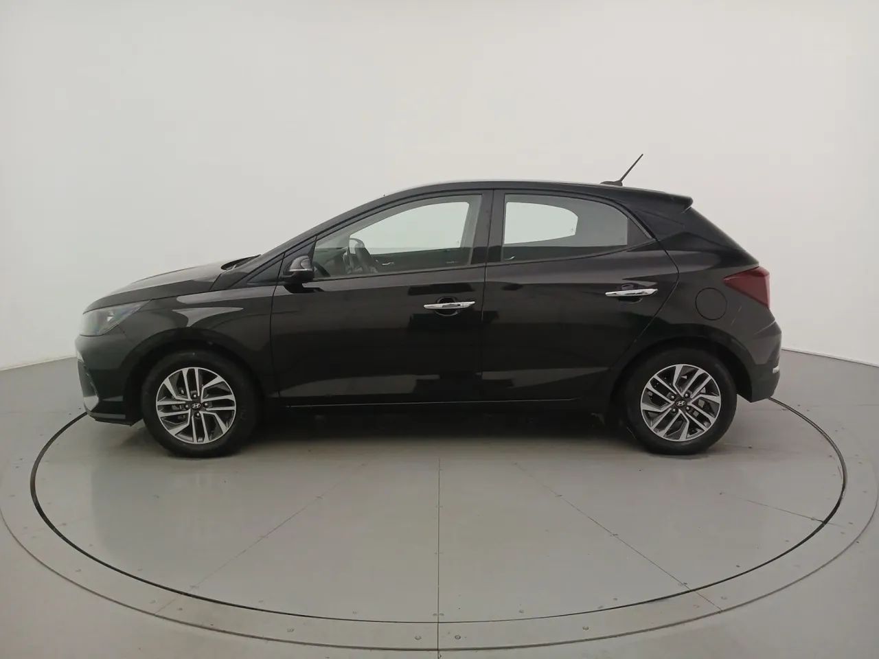 Hyundai HB20 Limited 1.0 Flex 12V Mec., foto 2 de 18