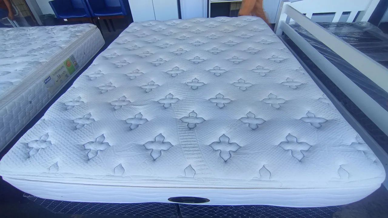Cama box Queen size Colchão Simons molas ensacandas bambú  - Foto 5