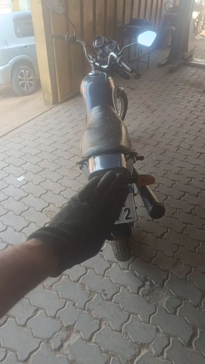 Moto barata 99