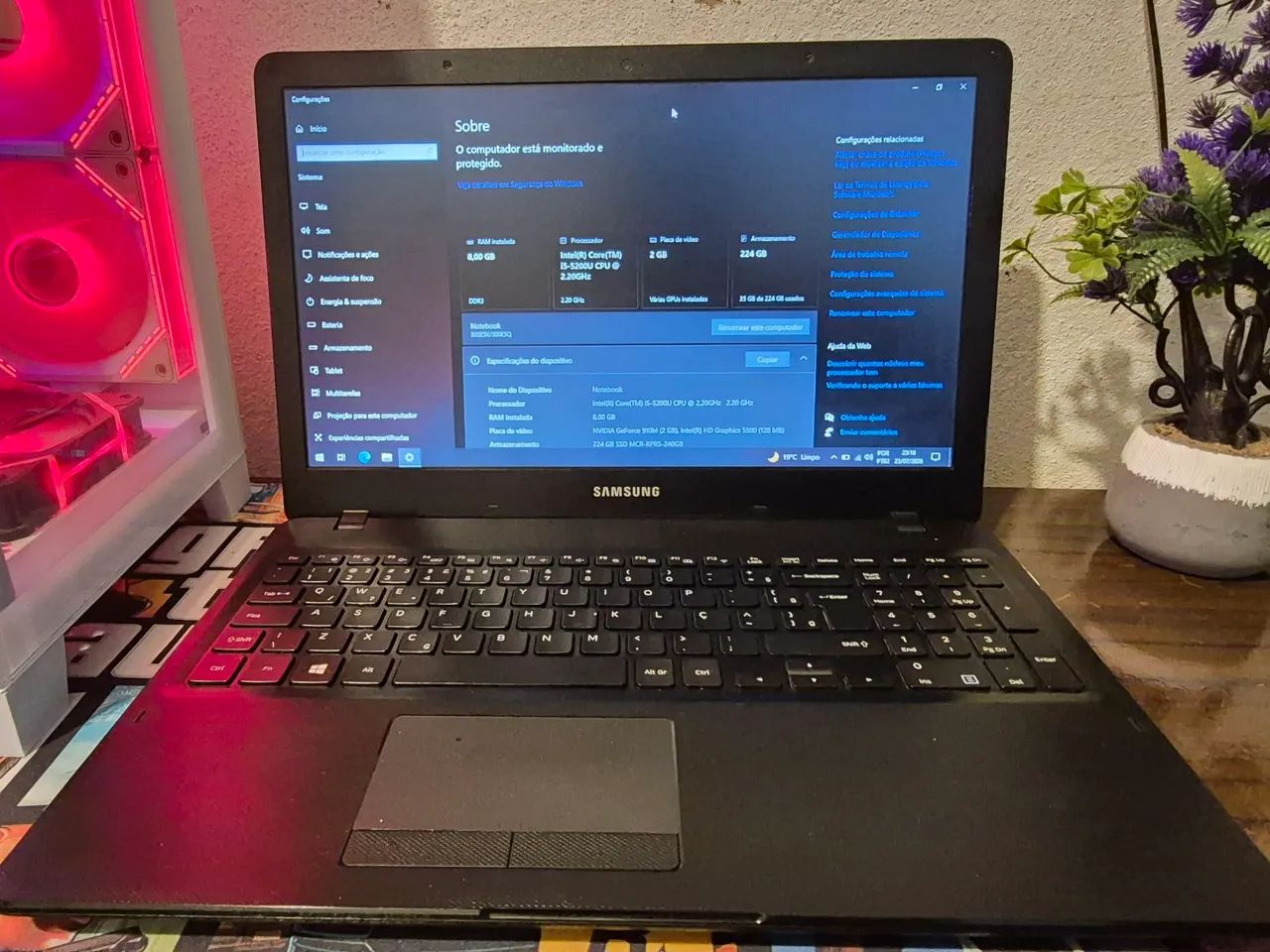Notebook Gamer I5 5200u 8gb de ram Placa de video 910m 2gb vram