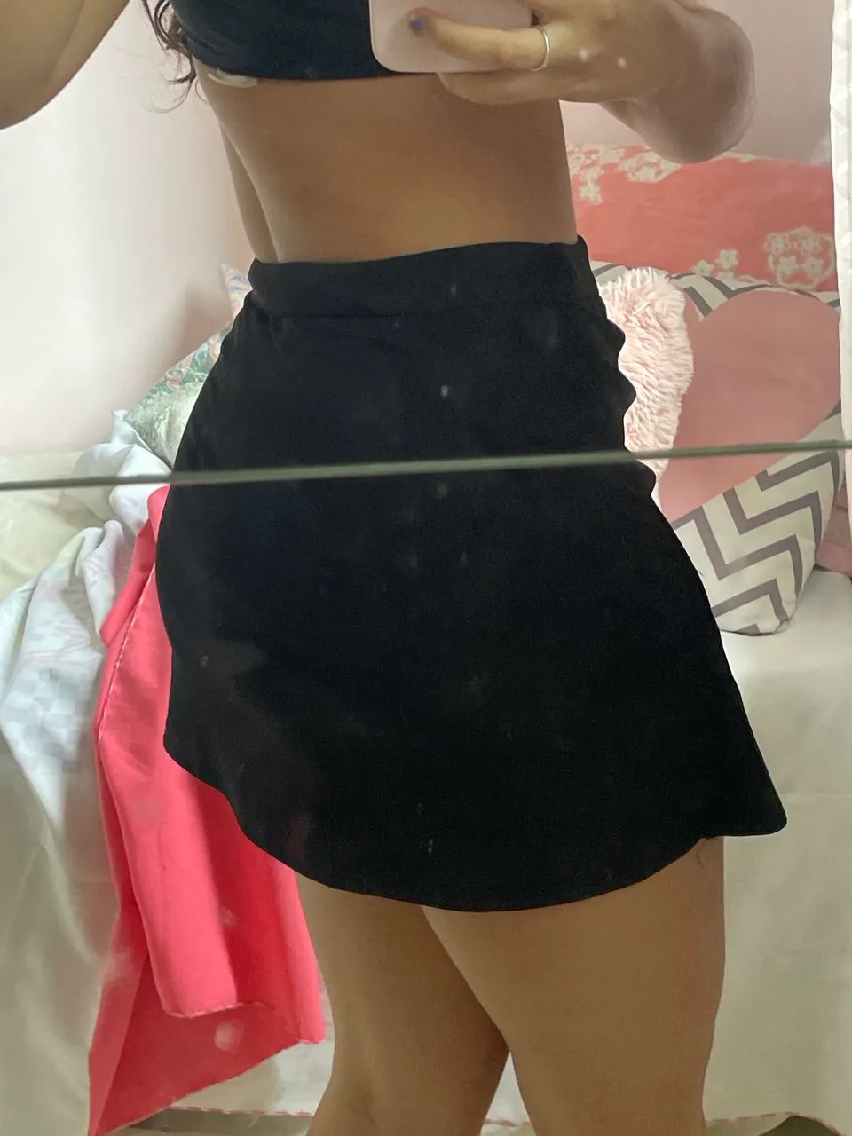 Saia preta com laço - super estilosa - Foto 5