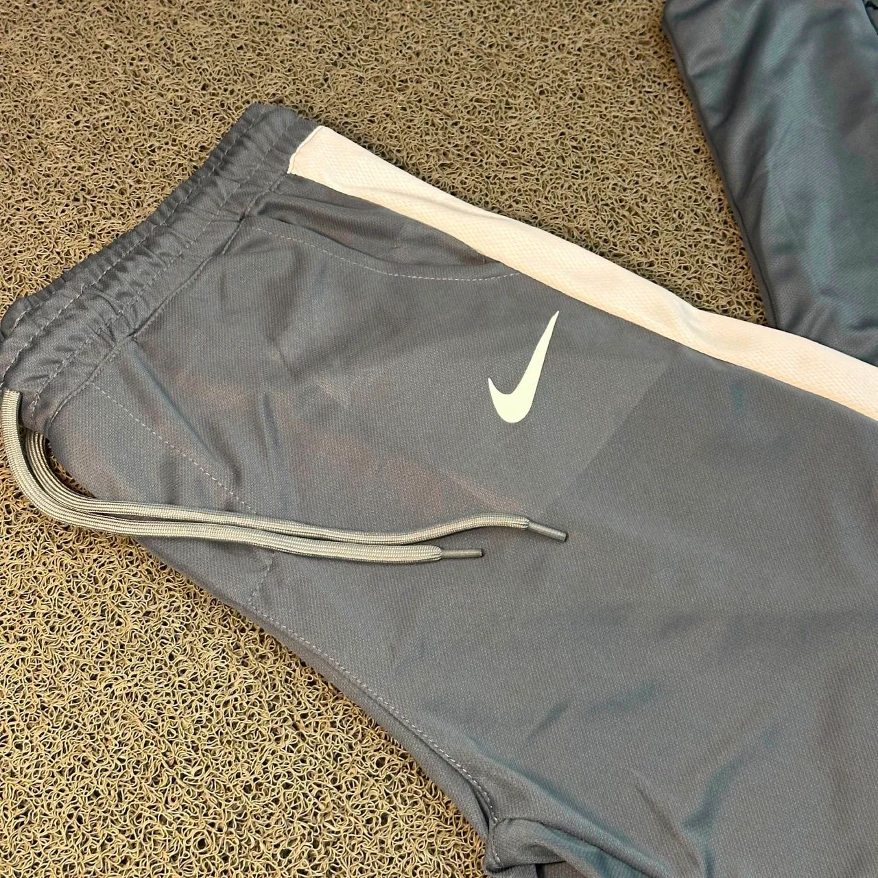 Calça nike 1° linha - Foto 2