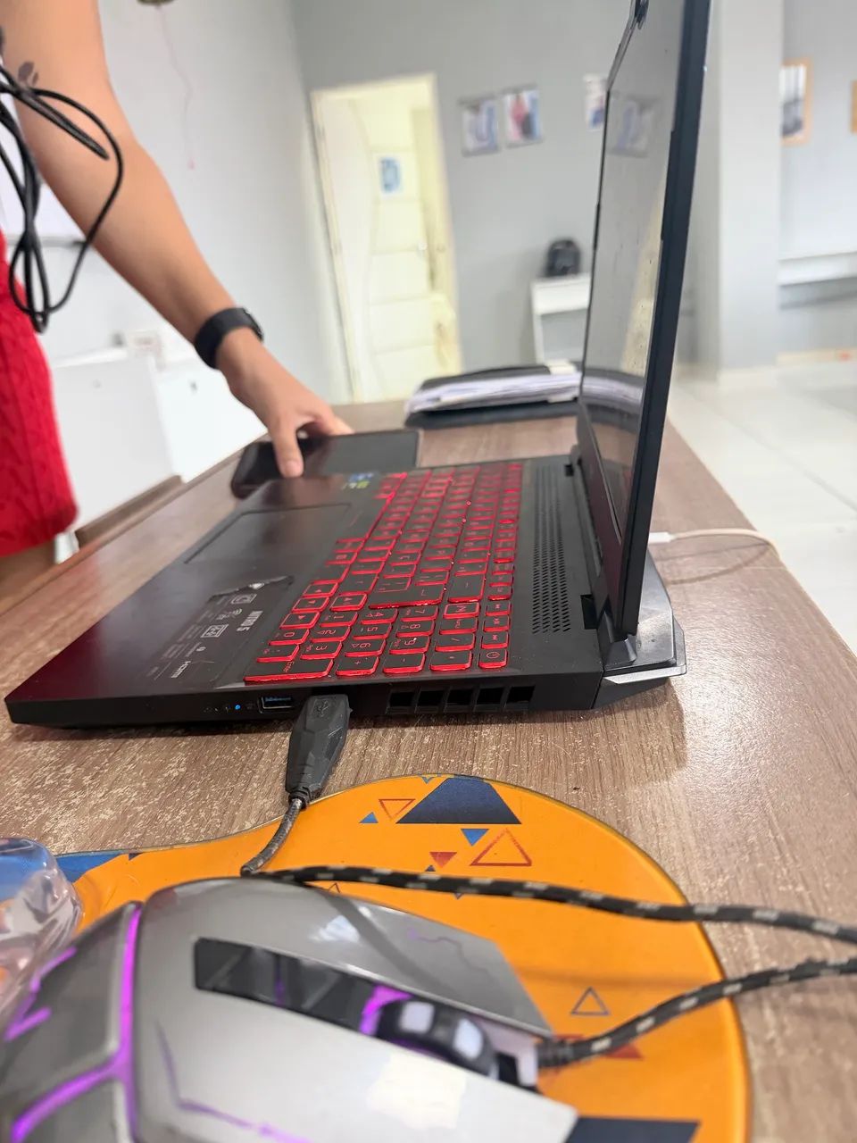 ACER NITRO 5 RTX 3050 - Foto 5