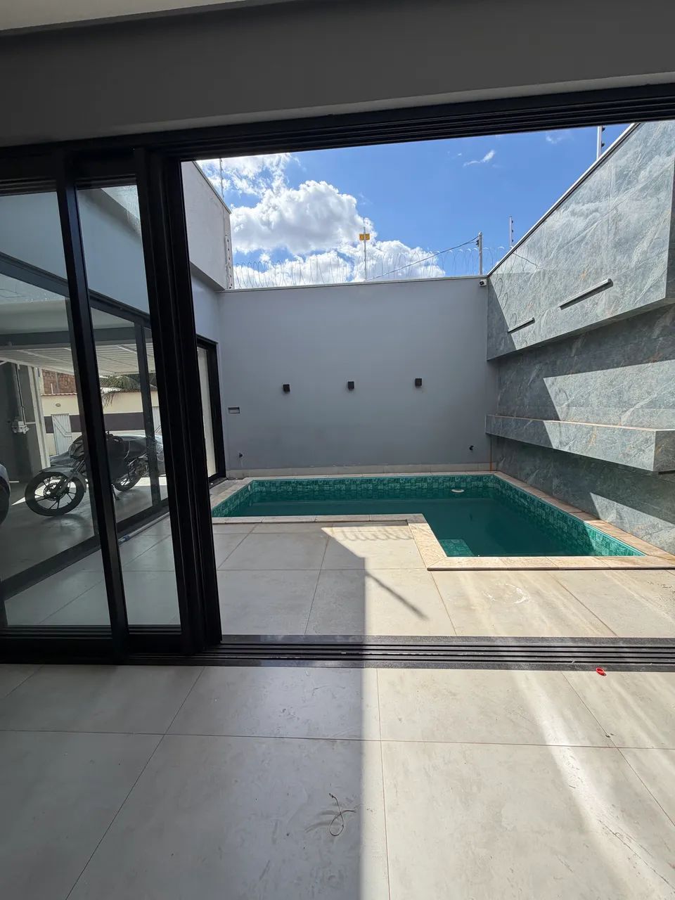 ALUGA-SE casa de alto padrão  - Foto 2