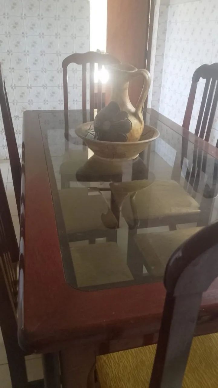Mesa e Seis Cadeiras - Foto 2