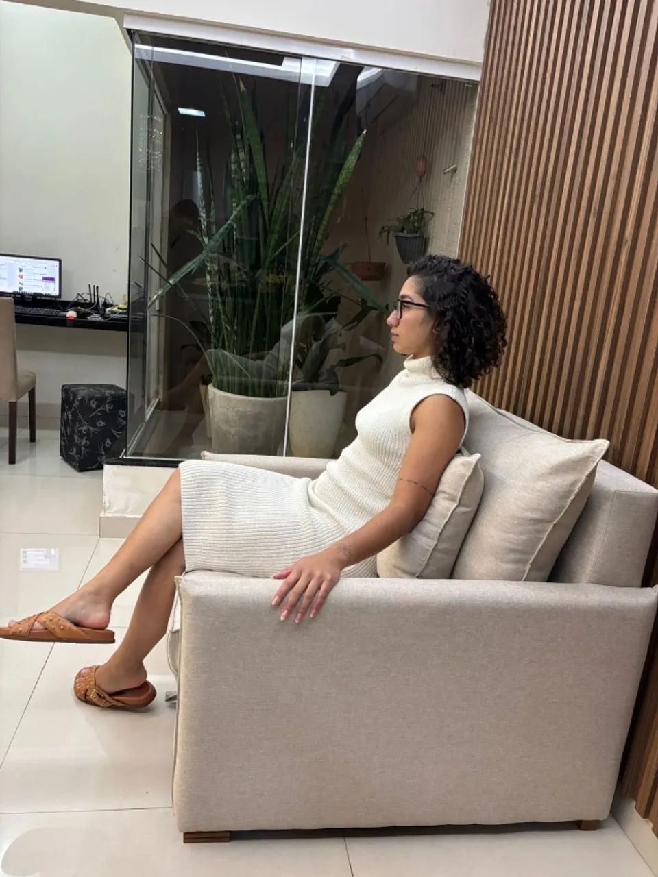 SOFÁ CAMA 1 LUGAR LINHO NOVO DIRETO DA FABRICA - Foto 5