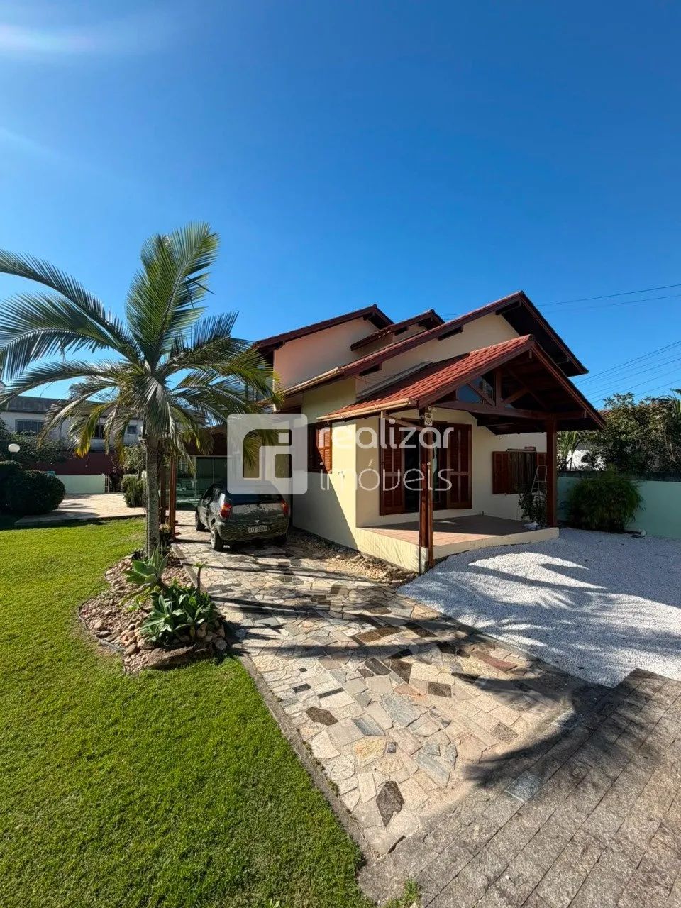 casa de 5 dormitórios bairro Ingleses em Florianópolis
