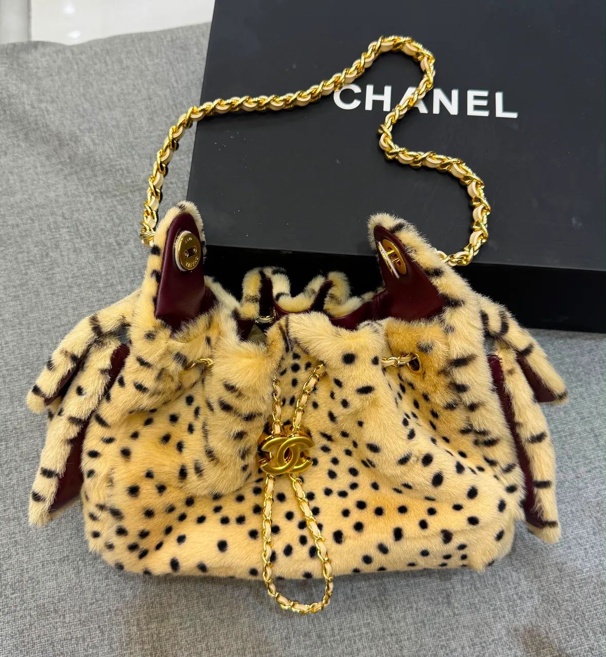 Chanel 25 couro de cordeiro mini
