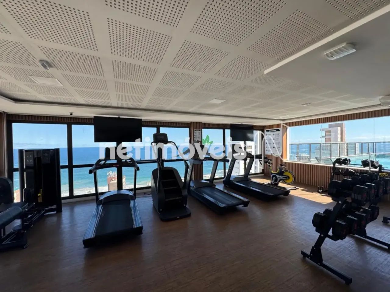 Studio/Quarto e Sala com Varanda e Lazer Premium na Barra  A 300m da Praia - Foto 5