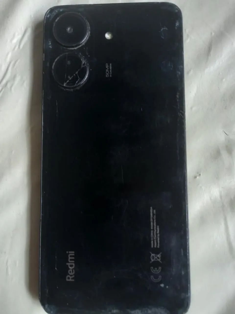 Vendo celular redmi 13C com 128 GB de armazenamentos e com a câmera de 50MP. - Foto 2