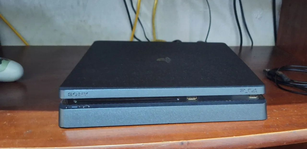 Ps4 slim 1TB - Foto 3