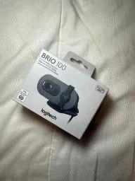 LACRADO webcam Logitech Brio 100