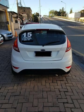 Ford Fiesta - Foto 5