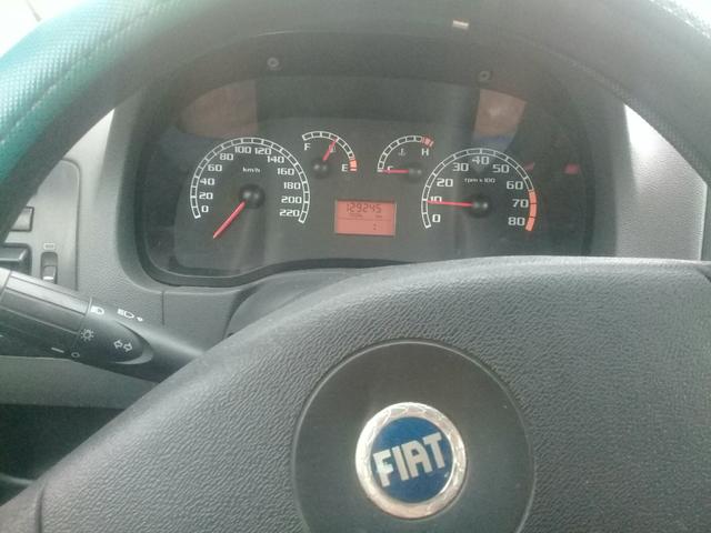 Vendo ou troca por carro de passeio mais novo