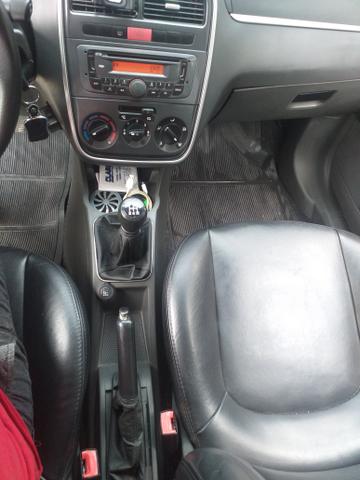 Fiat Punto Essence 1.6 - 2012/2012 - Foto 8