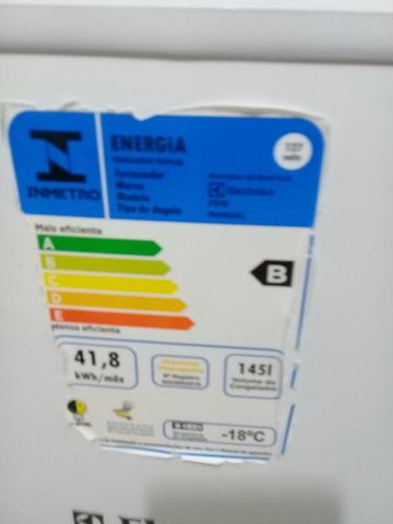 Freezer vertical Eletrolux