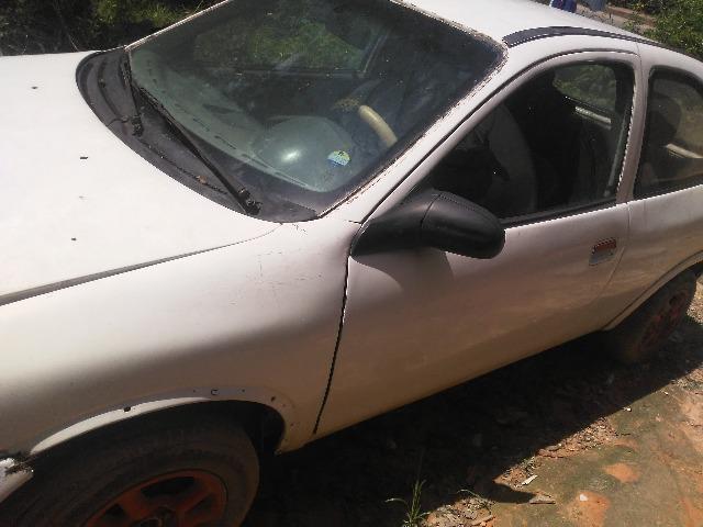 Vende-se um carro/3.000.00 - Foto 2