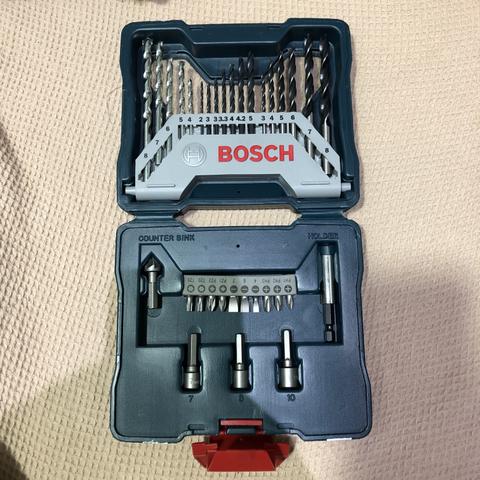 Jogo de brocas BOSCH para furadeiras NOVO