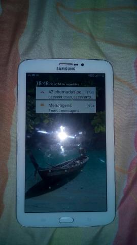 Tablet 8 gb,pega cartão sim , cartão de memória,wifi