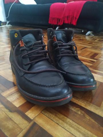 Bota masculina West Coast