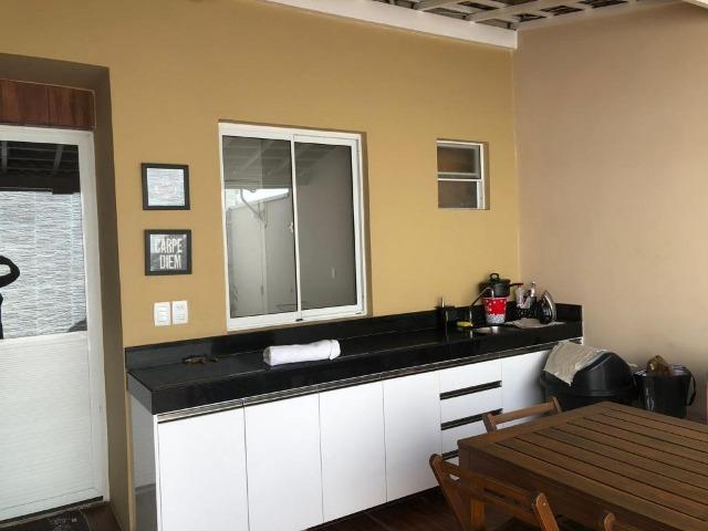 CA1572 Casa 80m² Cond. Magna Villaris 3 Qts Sendo 2 Sts Decorada, Climatizada, e Mobiliada - Foto 13
