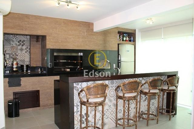 Belíssima Casa Alto Padrão com Área de Lazer Completa - Pedra Branca, Palhoça! - Foto 17
