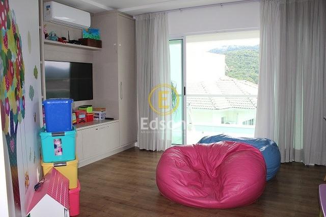Belíssima Casa Alto Padrão com Área de Lazer Completa - Pedra Branca, Palhoça! - Foto 12