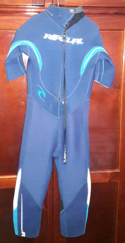 Roupa de Surf