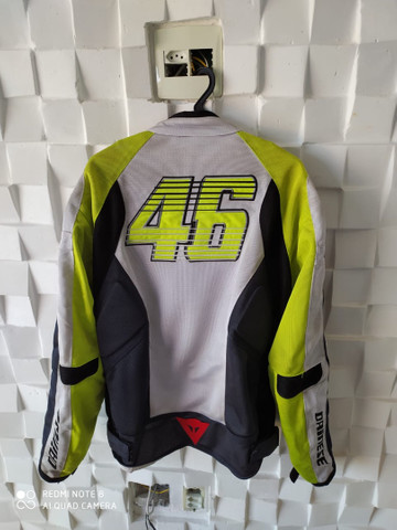 jaqueta dainese vr46